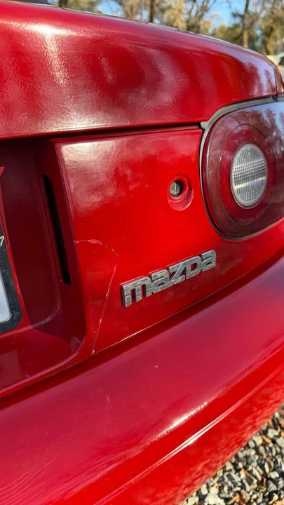 1991 Mazda NA MX-5 Miata - Image 17 of 19