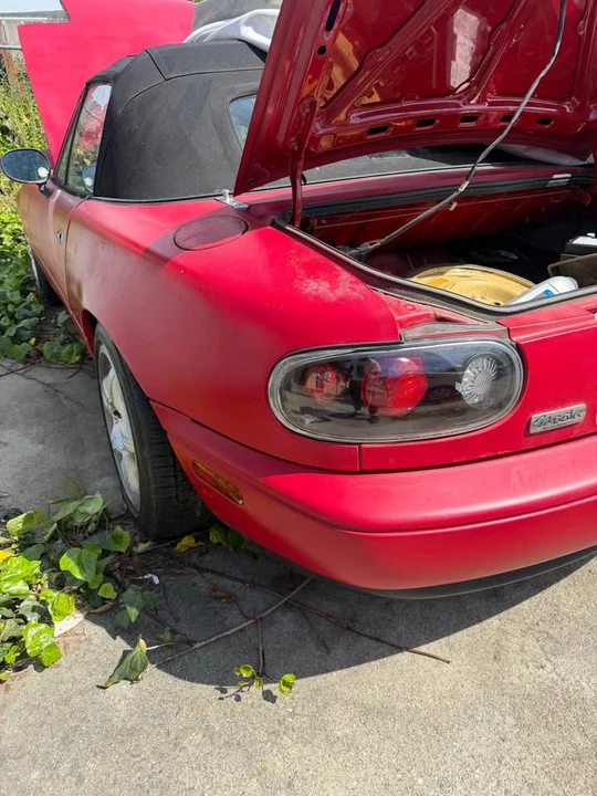 1991 Mazda NA MX-5 Miata - Image 9 of 10