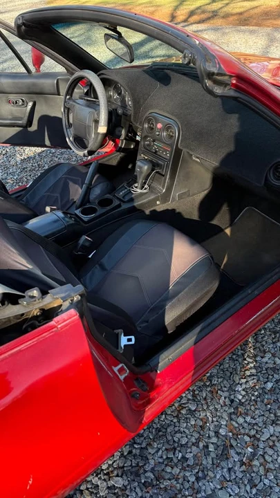 1991 Mazda NA MX-5 Miata - Image 9 of 19