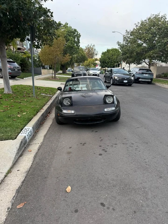 1991 Mazda NA MX-5 Miata - Image 7 of 9