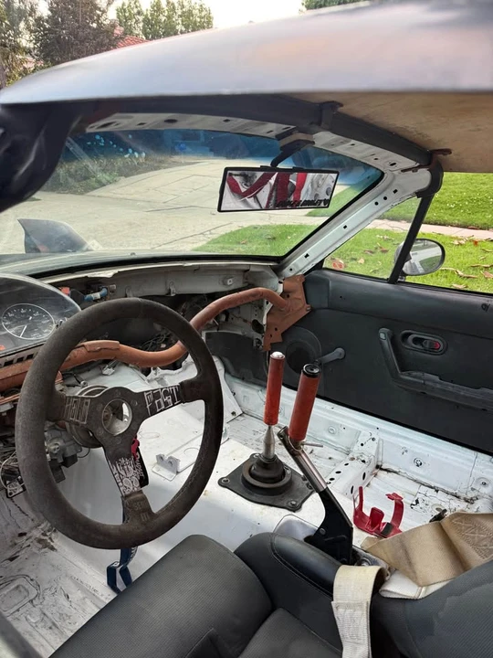 1991 Mazda NA MX-5 Miata - Image 4 of 9