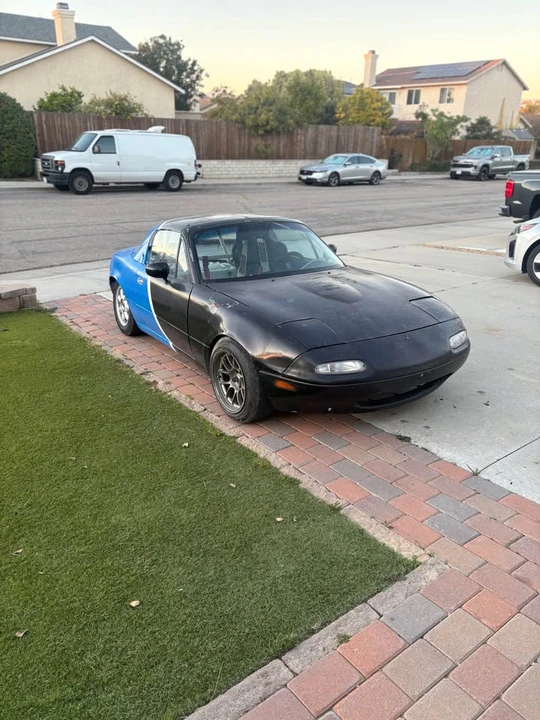 1991 Mazda NA MX-5 Miata - Image 3 of 7