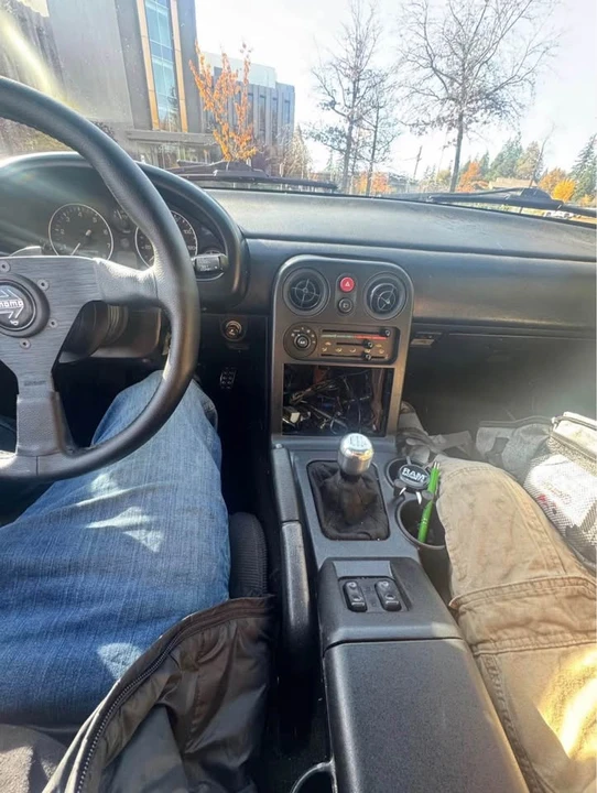 1991 Mazda NA MX-5 Miata - Image 5 of 6