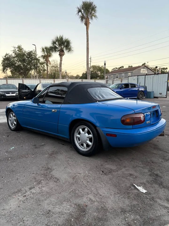 1991 Mazda NA MX-5 Miata - Image 4 of 7