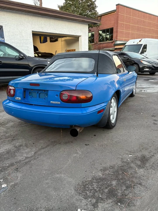 1991 Mazda NA MX-5 Miata - Image 3 of 7