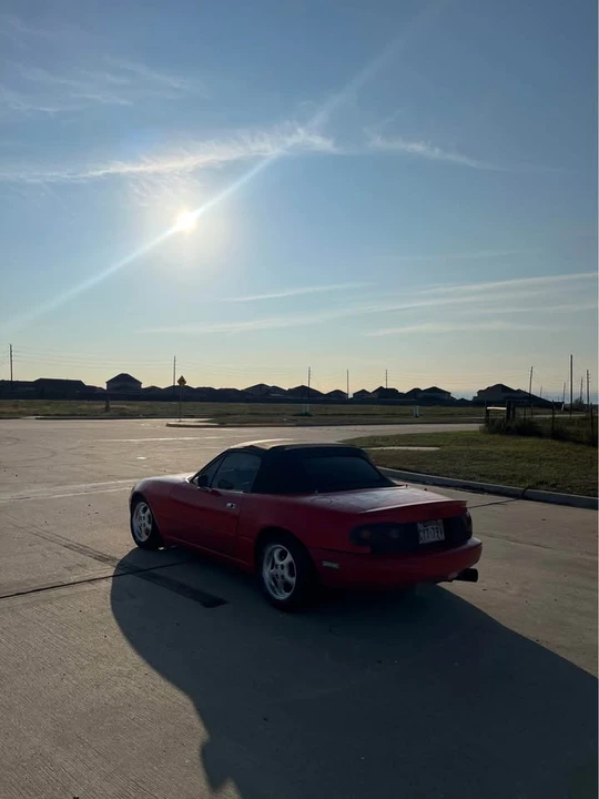 1991 Mazda NA MX-5 Miata - Image 7 of 10