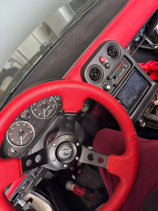 1991 Mazda NA MX-5 Miata - Image 2 of 4