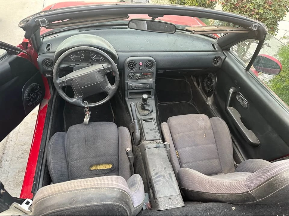 1991 Mazda NA MX-5 Miata - Image 8 of 10