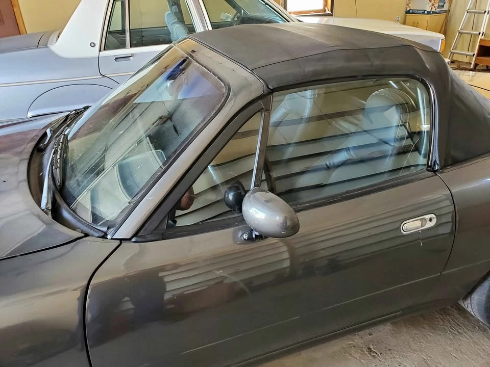 1991 Mazda NA MX-5 Miata - Image 8 of 9