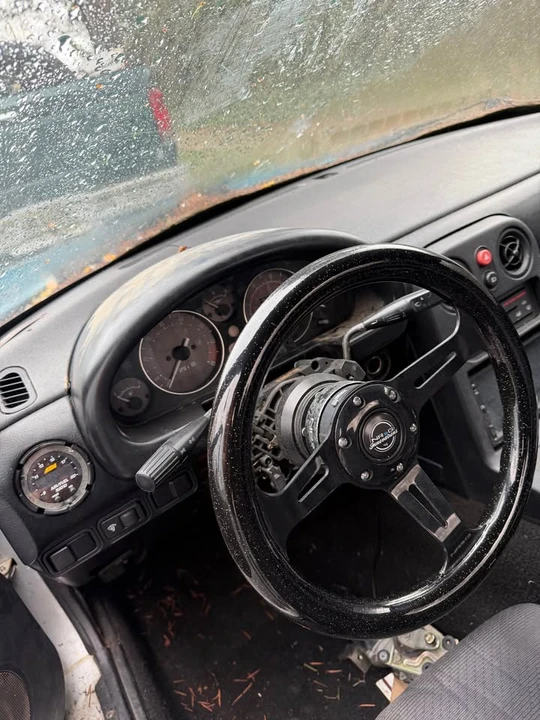1991 Mazda NA MX-5 Miata - Image 2 of 5