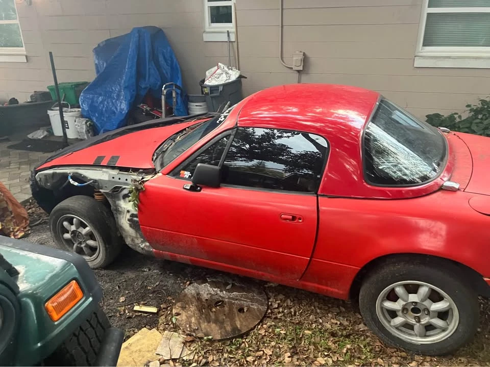 1991 Mazda NA MX-5 Miata - Image 2 of 2