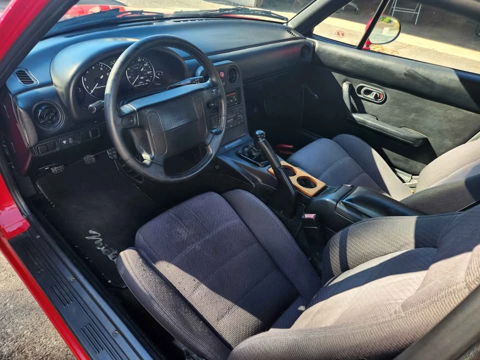 1991 Mazda NA MX-5 Miata - Image 8 of 10