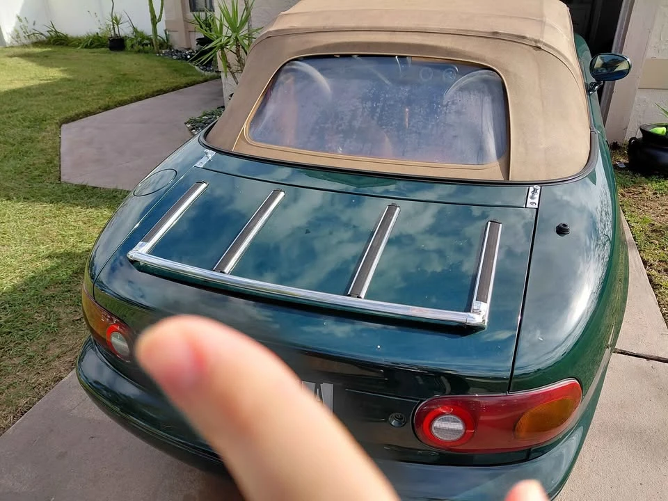 1991 Mazda NA MX-5 Miata - Image 8 of 13