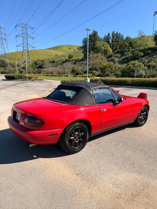 1991 Mazda NA MX-5 Miata - Image 6 of 8