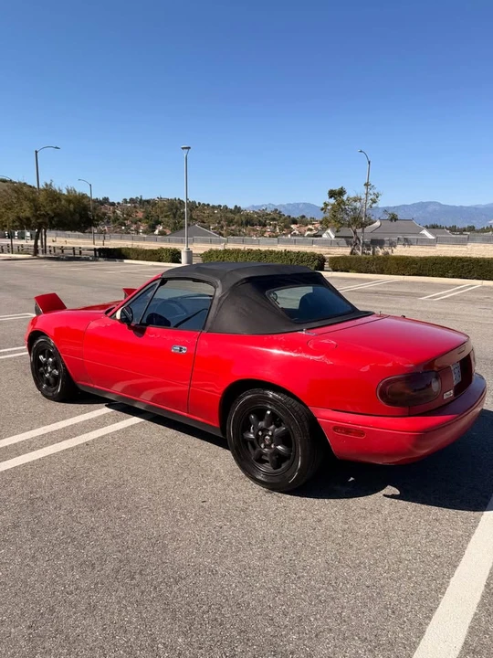 1991 Mazda NA MX-5 Miata - Image 3 of 8