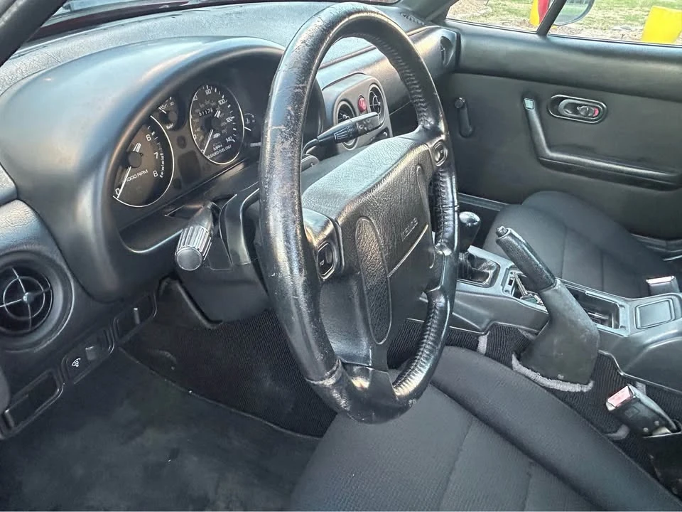 1991 Mazda NA MX-5 Miata - Image 15 of 20