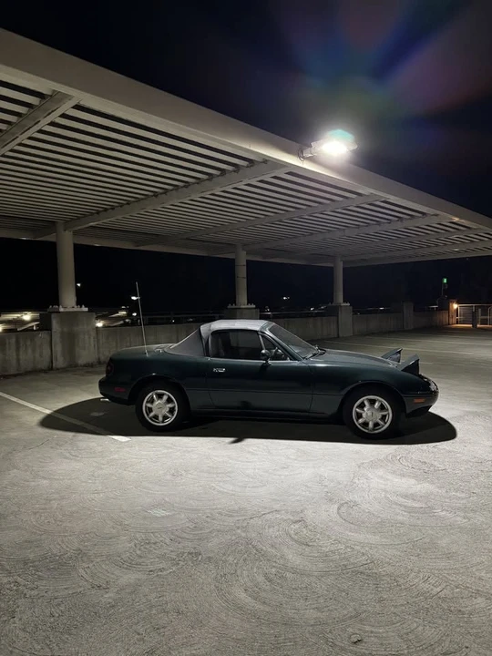 1991 Mazda NA MX-5 Miata - Image 5 of 17