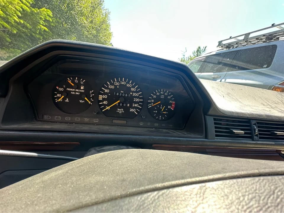1991 Mercedes-Benz W124 E-Class - Image 8 of 9