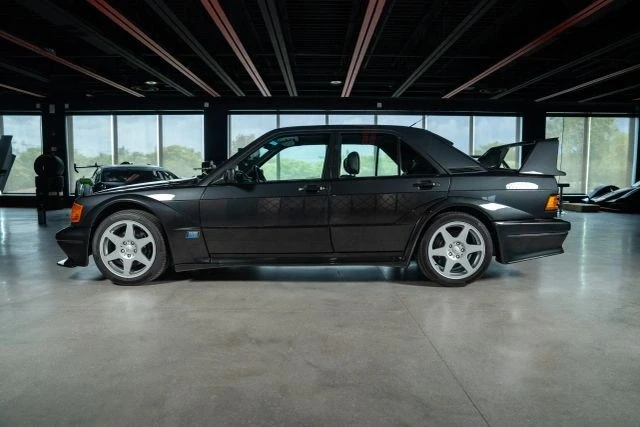 1991 Mercedes-Benz 190E 2.5-16 Evolution II - Image 4 of 21