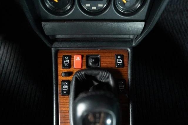 1991 Mercedes-Benz 190E 2.5-16 Evolution II - Image 21 of 21