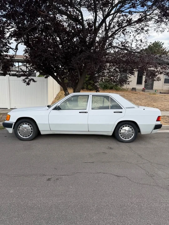 1991 Mercedes-Benz 190E - Image 5 of 7