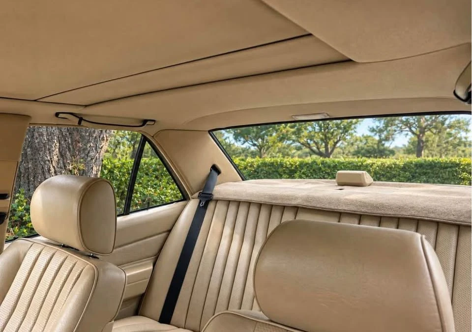 1991 Mercedes-Benz 190E - Image 8 of 8