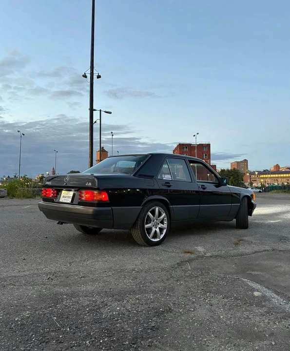 1991 Mercedes-Benz 190E - Image 5 of 8