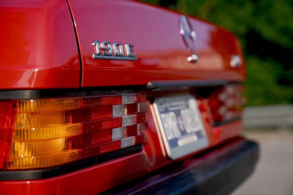 1991 Mercedes-Benz 190E - Image 16 of 16
