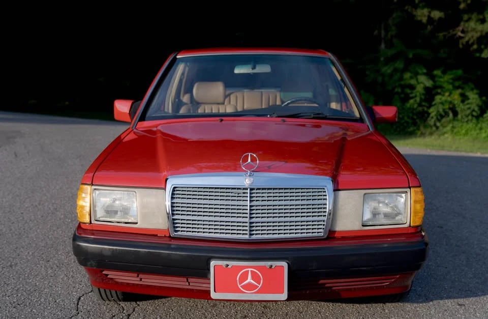1991 Mercedes-Benz 190E - Image 2 of 16