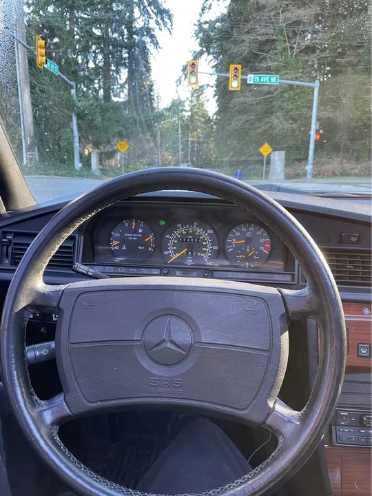 1991 Mercedes-Benz 190E - Image 8 of 8