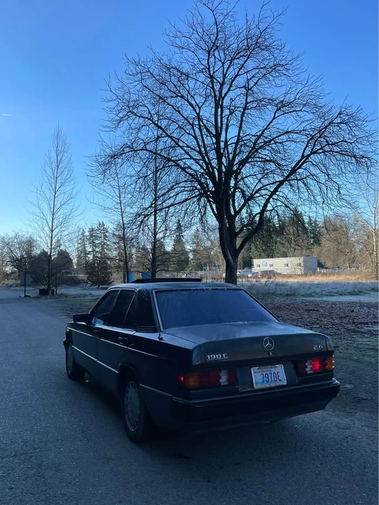 1991 Mercedes-Benz 190E - Image 5 of 8