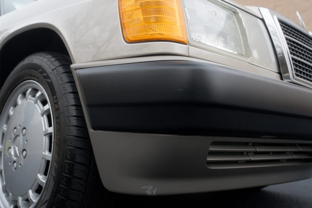 1991 Mercedes-Benz 190E - Image 12 of 31