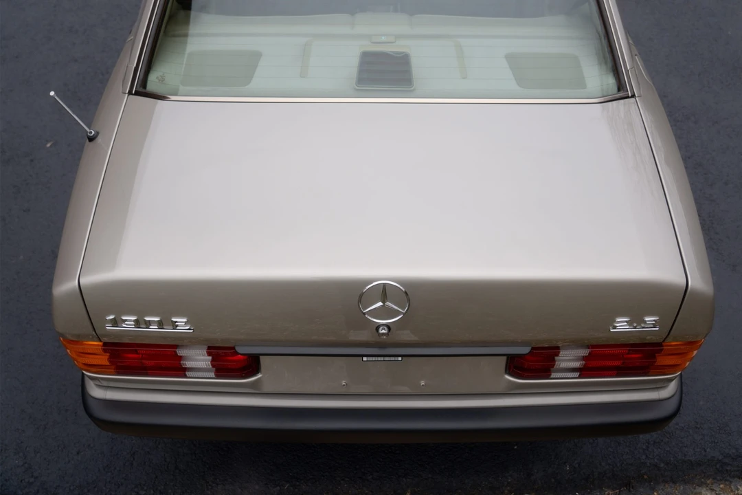 1991 Mercedes-Benz 190E - Image 27 of 31