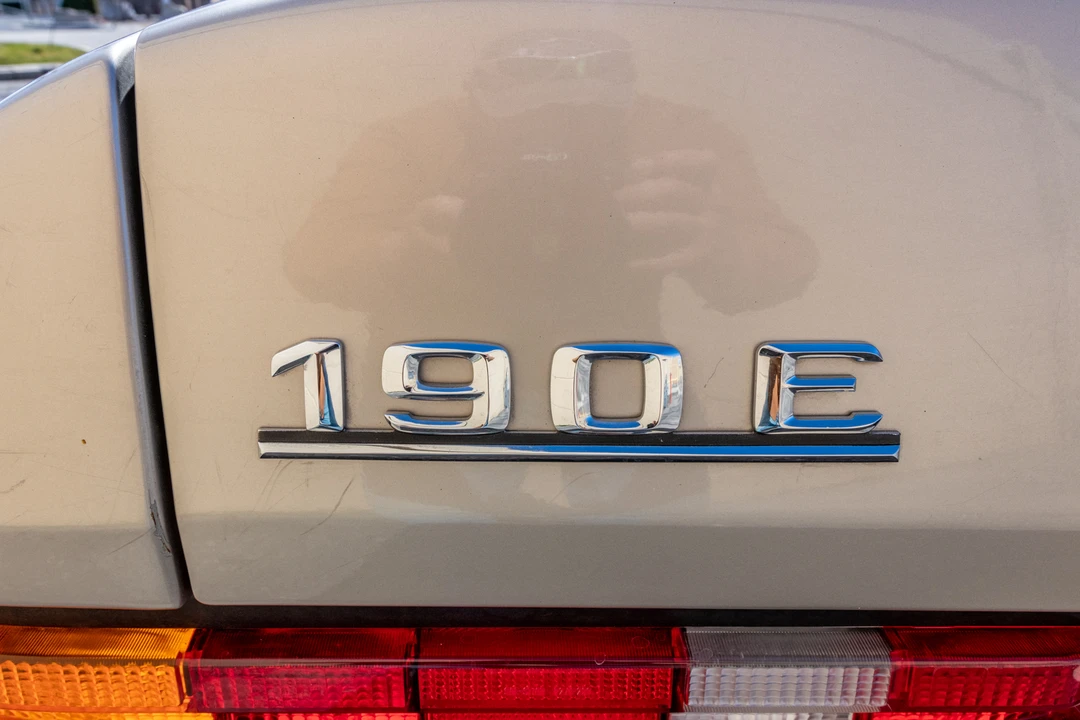 1991 Mercedes-Benz 190E - Image 27 of 31