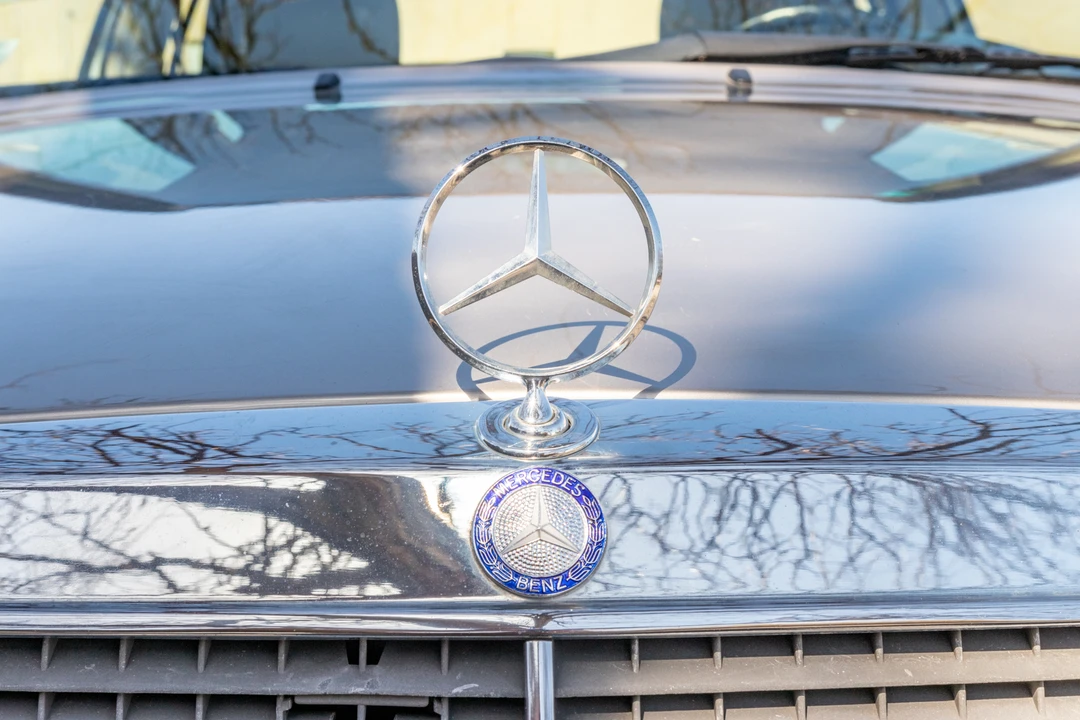 1991 Mercedes-Benz 190E - Image 16 of 31