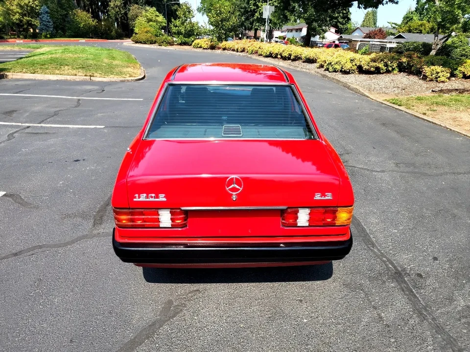 1991 Mercedes-Benz 190E - Image 13 of 31