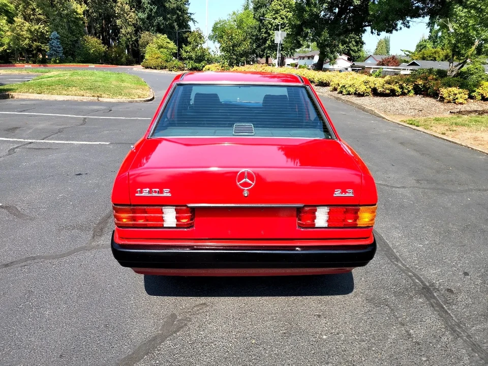 1991 Mercedes-Benz 190E - Image 14 of 31