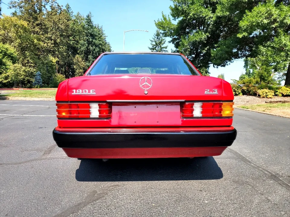 1991 Mercedes-Benz 190E - Image 15 of 31