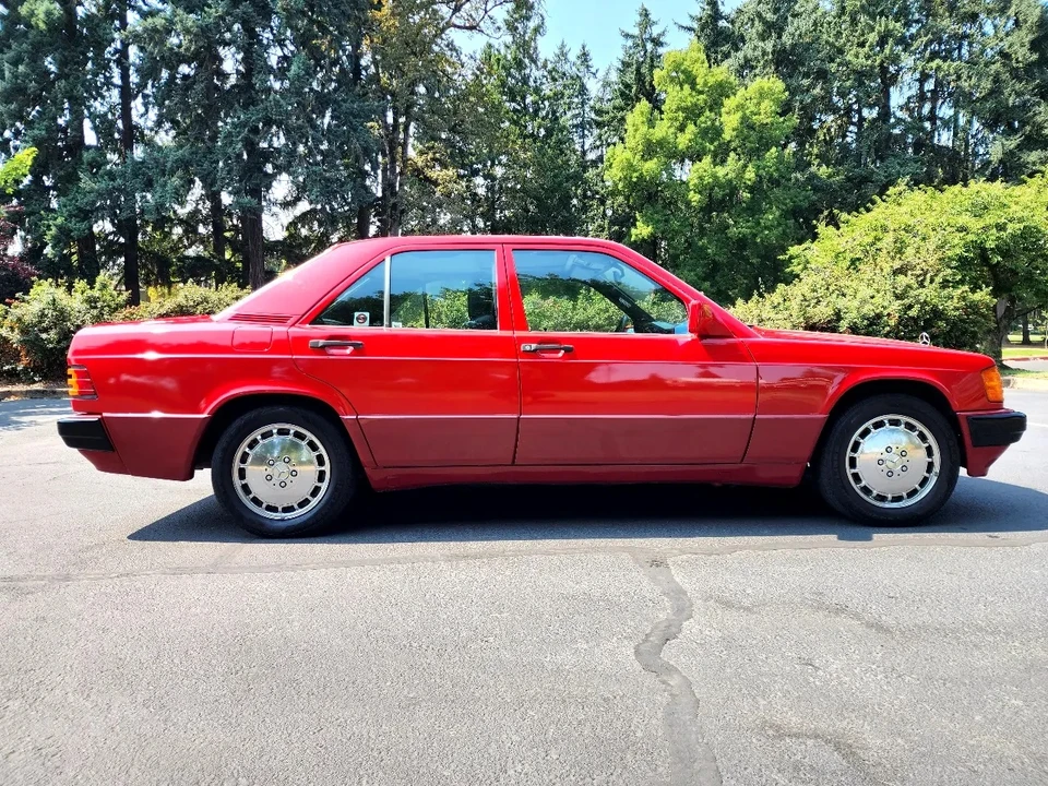 1991 Mercedes-Benz 190E - Image 20 of 31