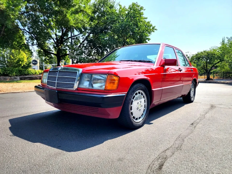 1991 Mercedes-Benz 190E - Image 4 of 31