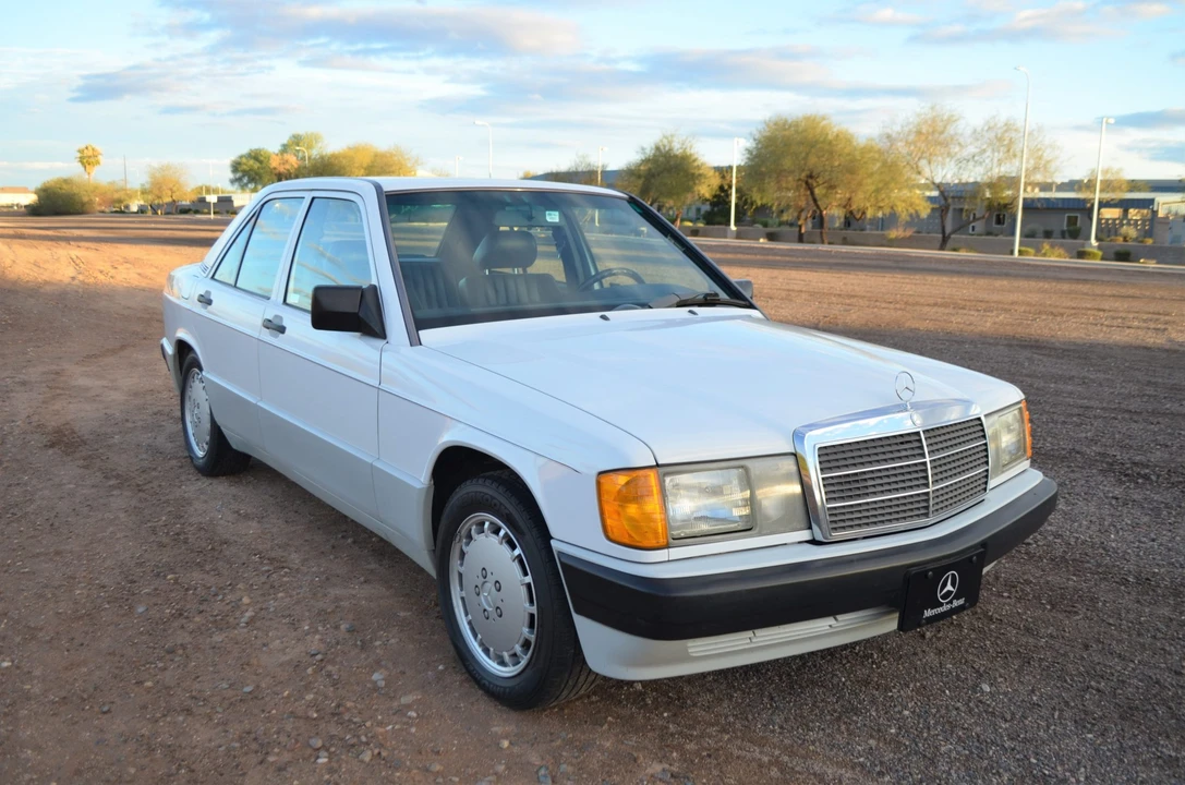 1991 Mercedes-Benz 190E - Image 6 of 31