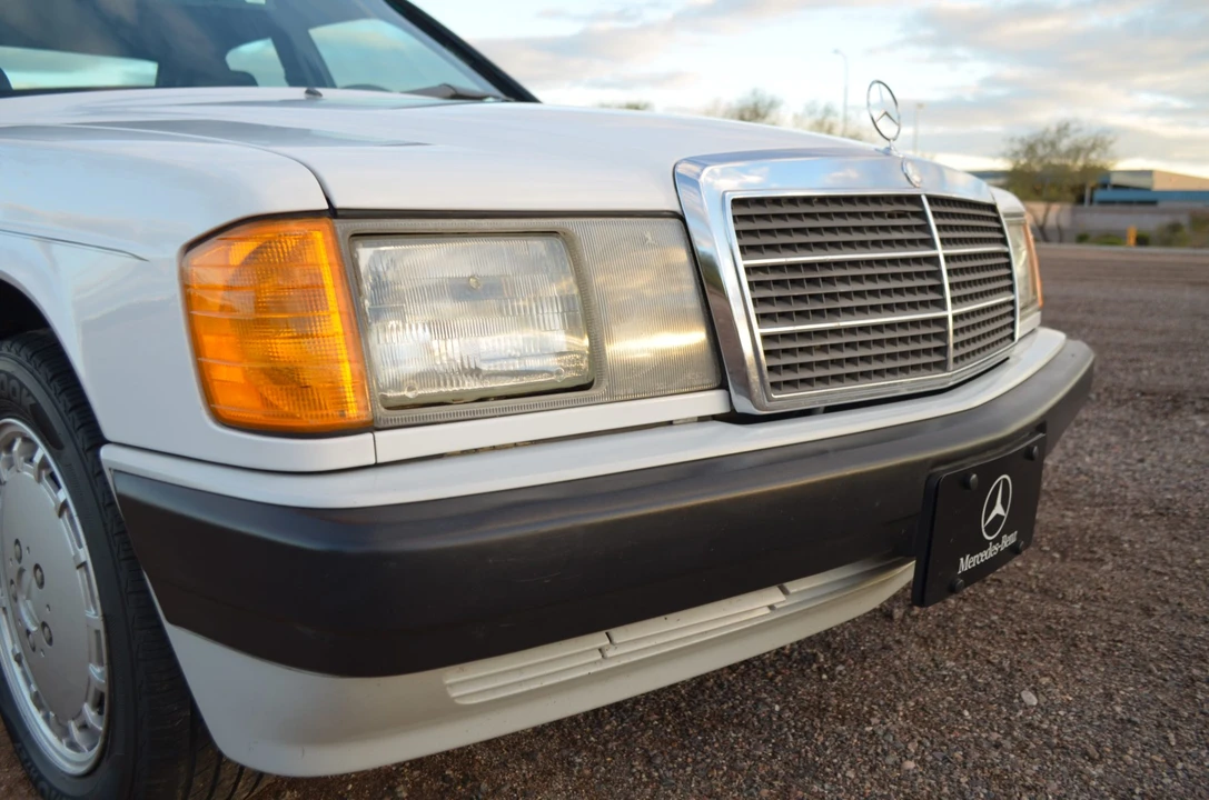 1991 Mercedes-Benz 190E - Image 30 of 31