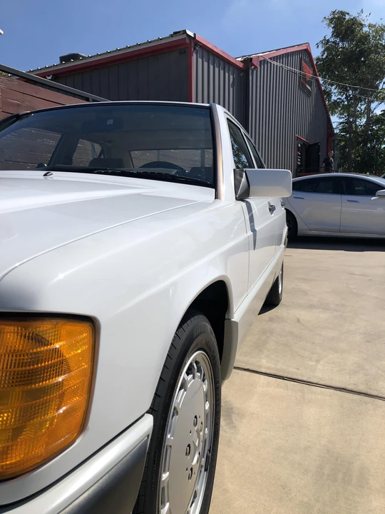 1991 Mercedes-Benz 190E - Image 16 of 31