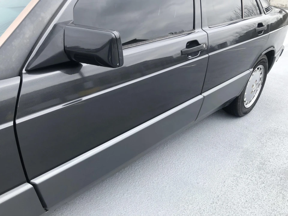 1991 Mercedes-Benz 190E - Image 21 of 31