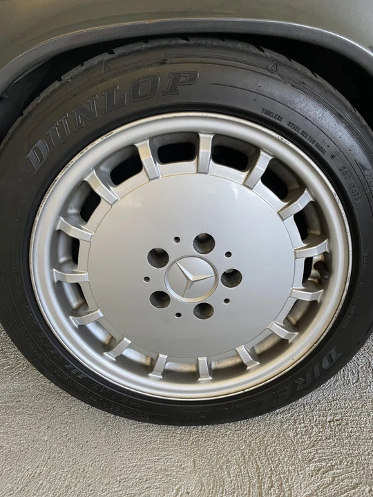 1991 Mercedes-Benz 190E - Image 22 of 31