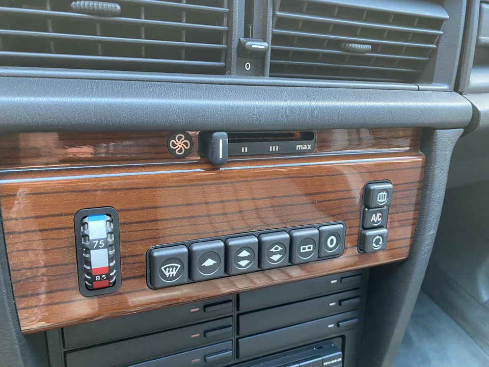 1991 Mercedes-Benz 190E - Image 30 of 31