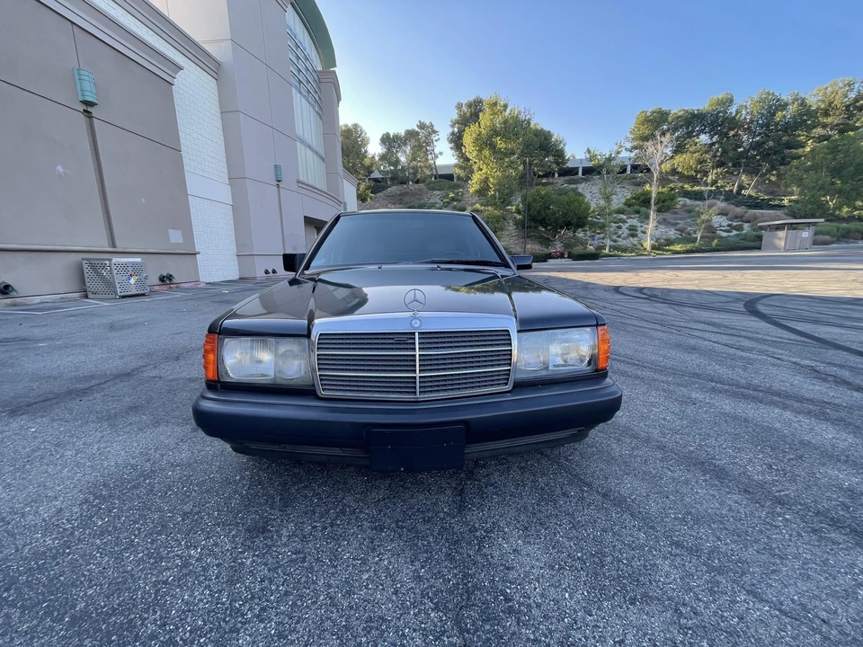 1991 Mercedes-Benz 190E - Image 19 of 31