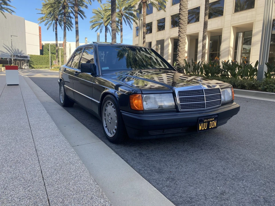 1991 Mercedes-Benz 190E - Image 2 of 31