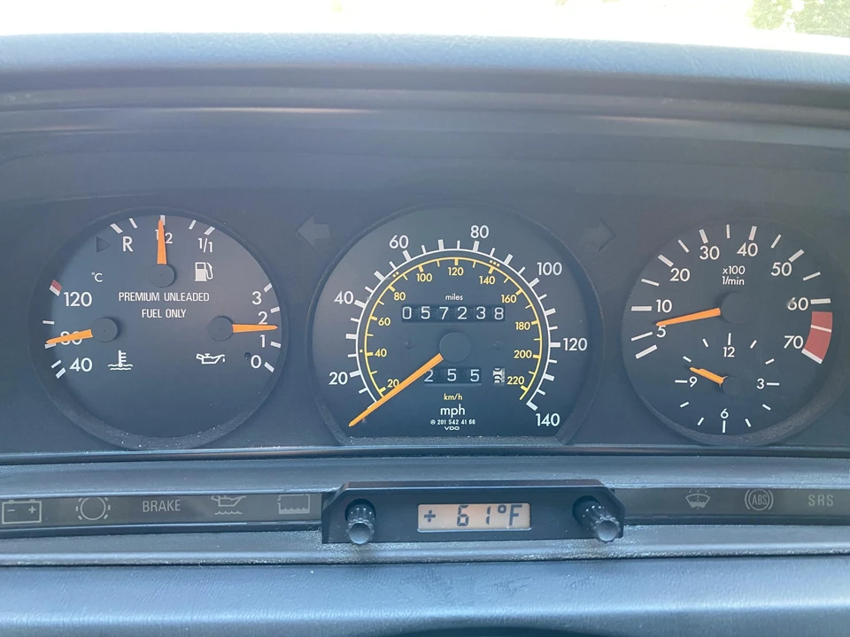 1991 Mercedes-Benz 190E - Image 27 of 31
