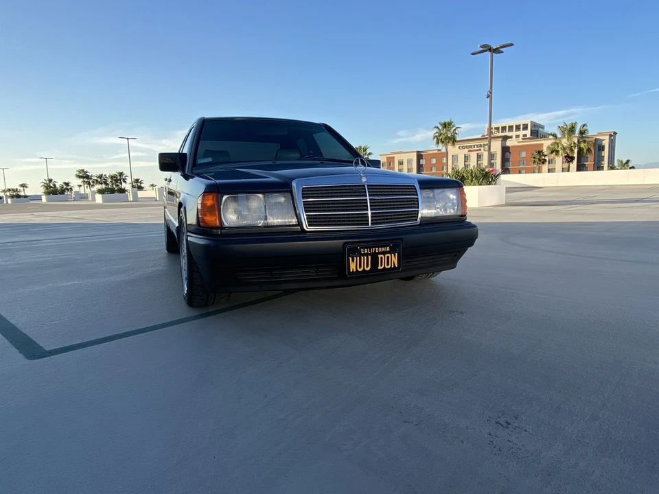 1991 Mercedes-Benz 190E - Image 10 of 31